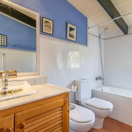 Araucaria Villa Cala'N Bosch (Menorca)