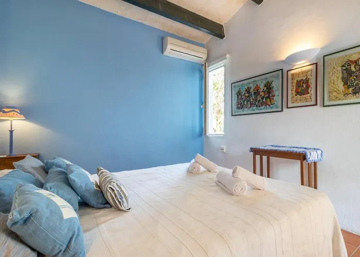 Araucaria וילה קאלאן בוש