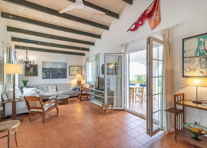 Araucaria קאלאן בוש